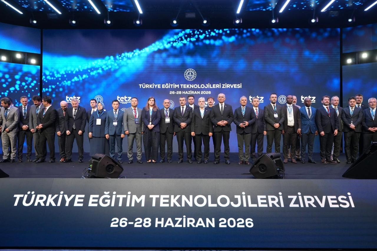 Nazir müavini&nbsp; Türkiyə Təhsil Texnologiyaları Zirvəsi və Sərgisində çıxış edib