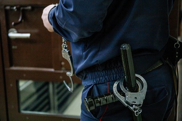 Rusiyada DƏHŞƏT: Övladlığa götürdükləri uşaqları vəhşicəsinə DÖYDÜLƏR