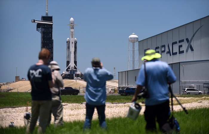 SpaceX yeni peykini orbitə çıxardı