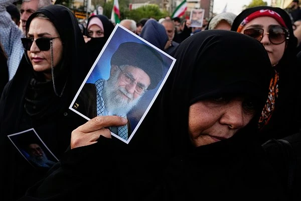Əli Xameneinin dəfn mərasiminə 100-ə yaxın ölkədən nümayəndə gələcək