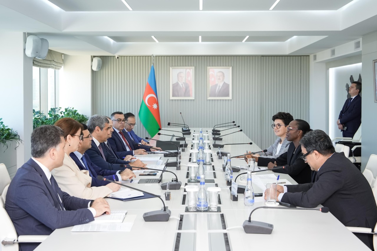 Əmək və Əhalinin Sosial Müdafiəsi Nazirliyində Dünya Bankının nümayəndə heyəti ilə görüş olub&nbsp;