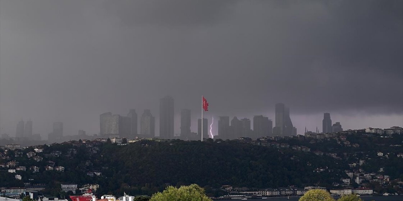 İstanbul su altında QALDI - GÖRÜNTÜLƏR