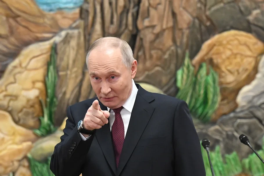 Putinin reytinqi ardıcıl ikinci həftədir AZALIR
