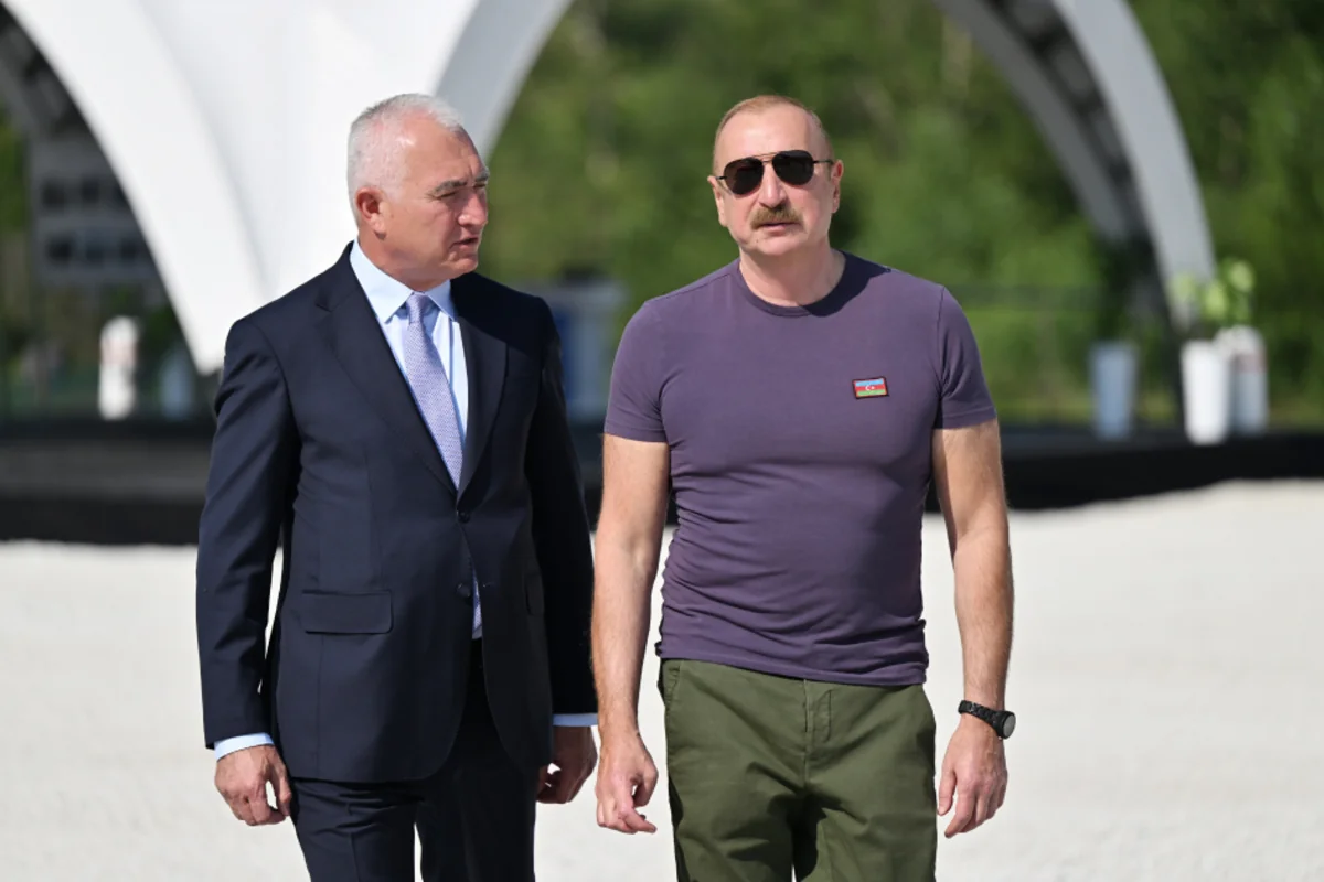 Prezident İlham Əliyev Laçında \"Həkəriçay\" su anbarının təməlini qoyub