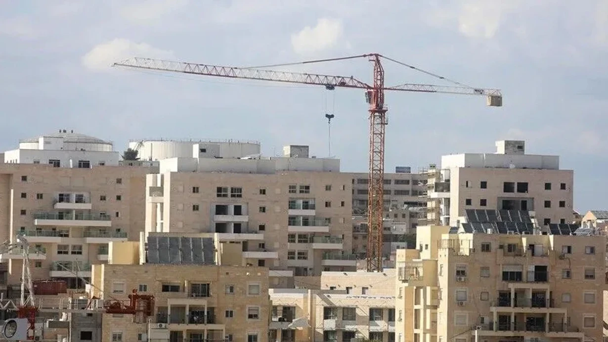 İsrail işğal etdiyi torpaqda 450 ev tikəcək