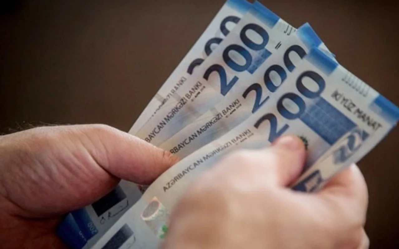 Naxçıvanda orta aylıq nominal əməkhaqqı artıb