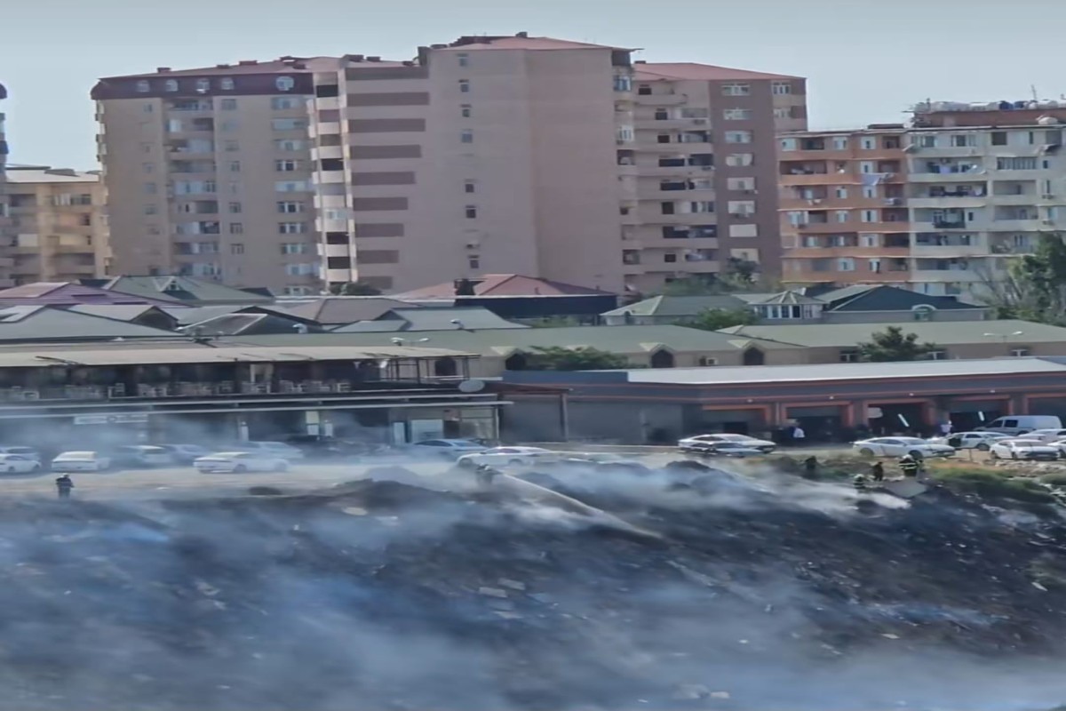 Bakıda açıq ərazidə yanğın başlayıb