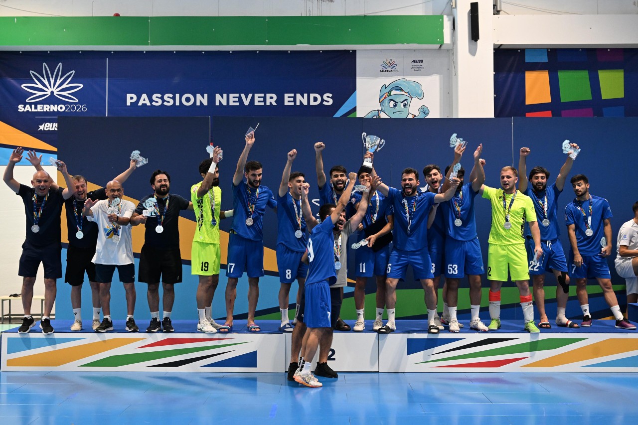 news/2026_07_25/eug2026_futsal_medals_074jpg_1784971394.jpeg