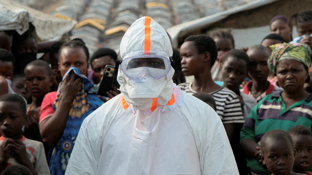 Ebola epidemiyası GENİŞLƏNİR