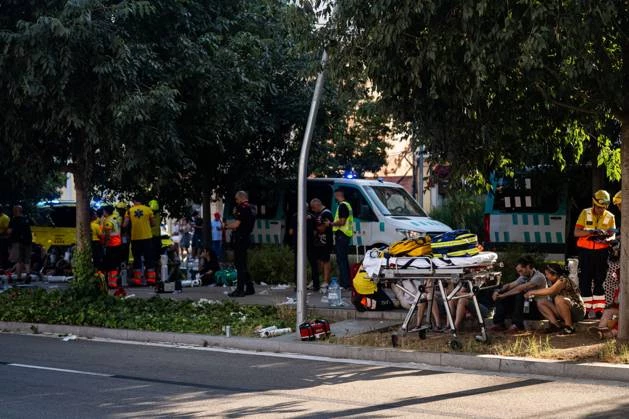 Bu ölkədə metroda FACİƏ: 136 nəfər YARALANIB