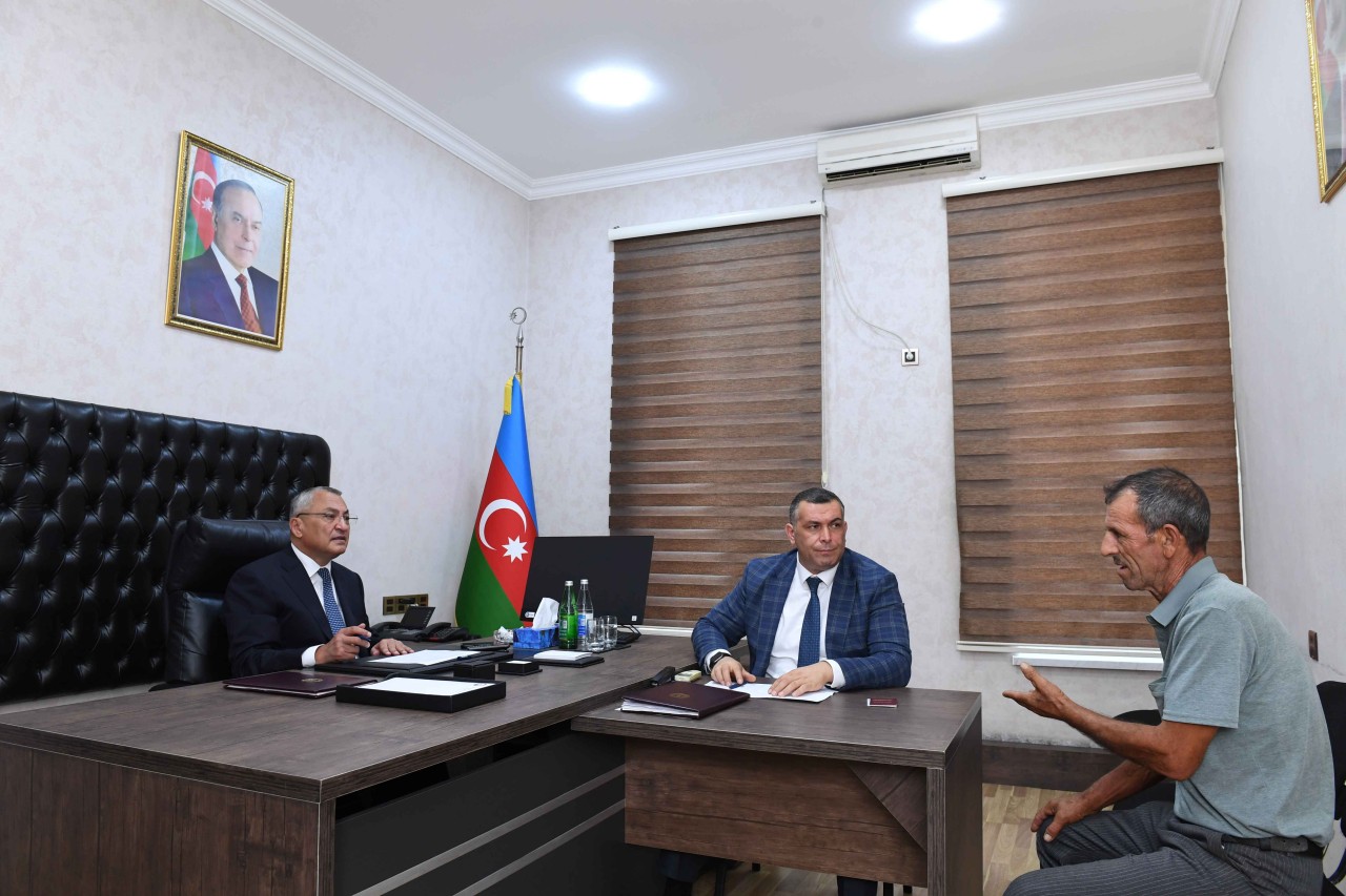 Dövlət Komitəsində vətəndaşların növbəti qəbulu keçirilib