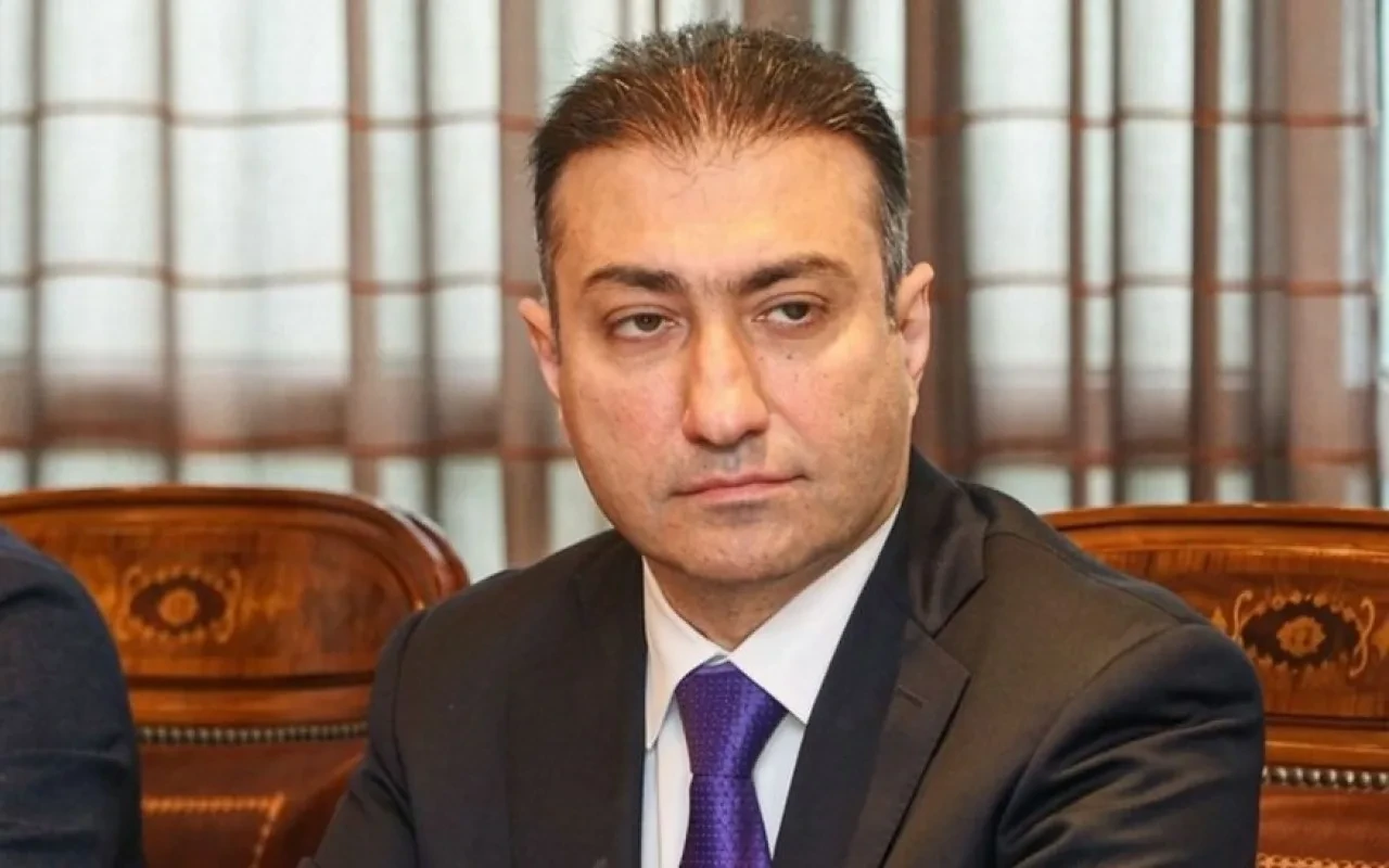 TƏBİB-in rəhbəri daha bir baş həkimi işdən ÇIXARDI