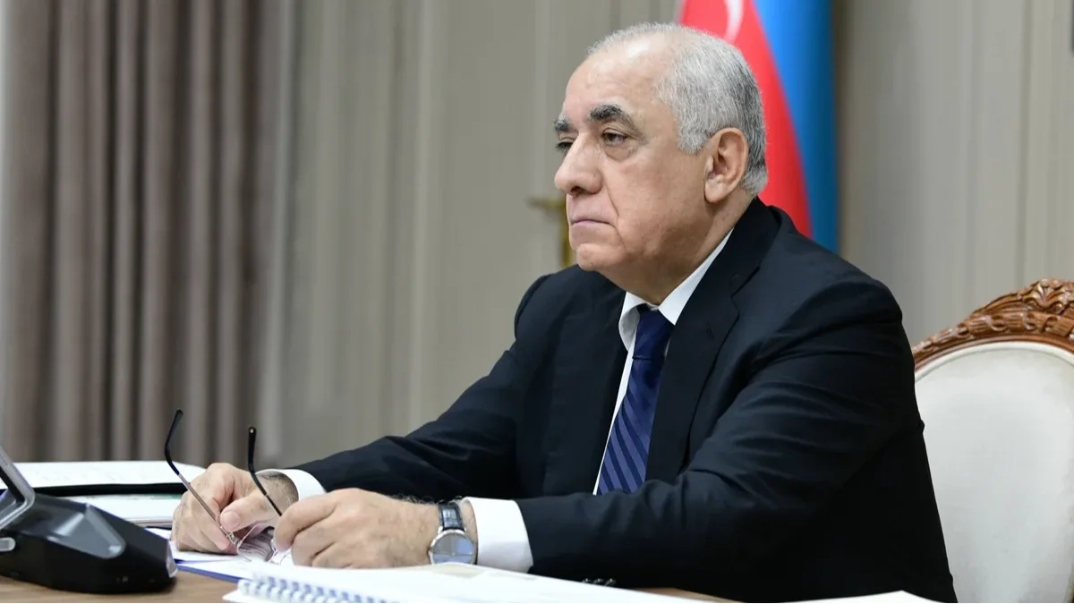 Baş nazir Qərar imzaladı