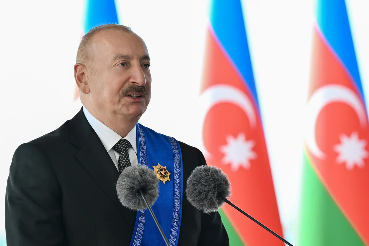 Azərbaycan və Qırğızıstan prezidentləri mətbuata bəyanatlarla çıxış ediblər - FOTOLAR