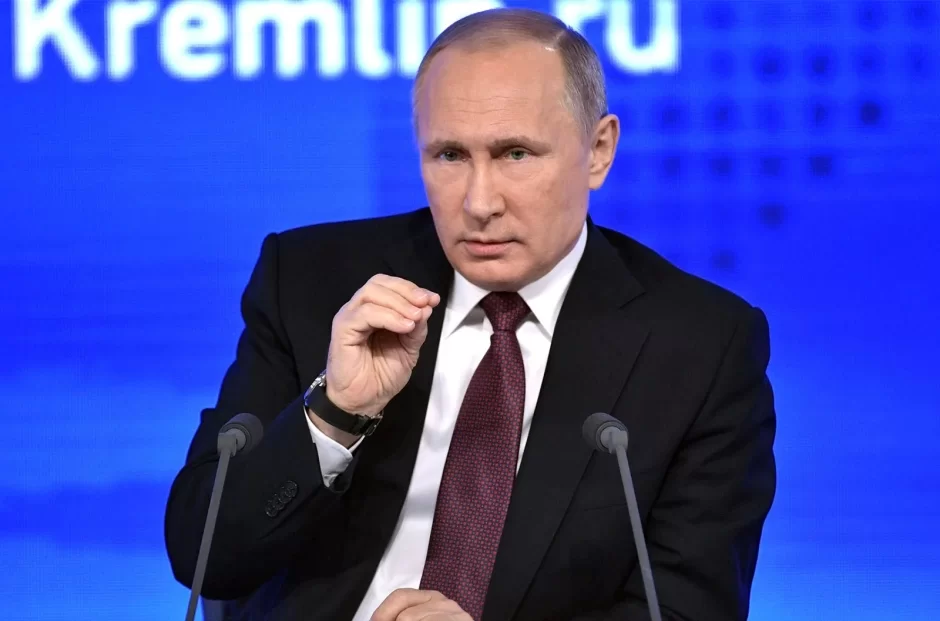 Putin onu vəzifəsindən AZAD ETDİ