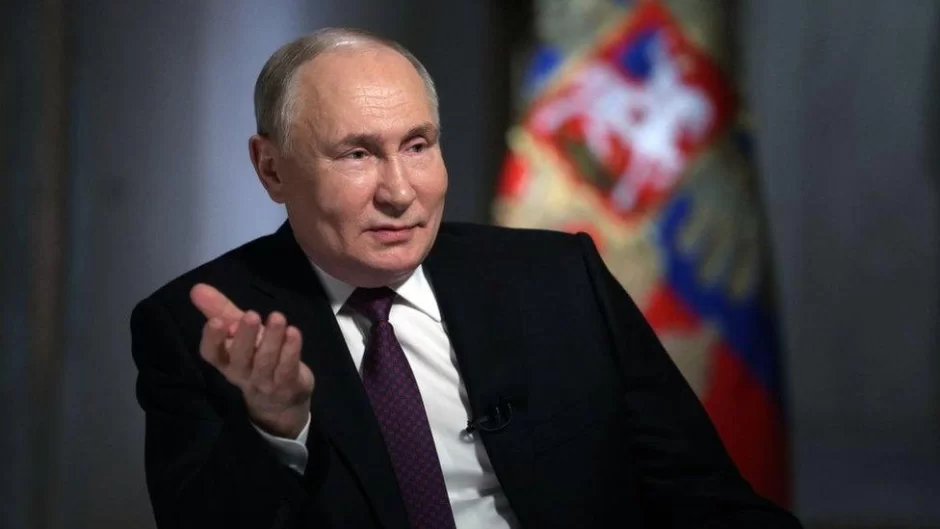 Putin Türkmənistana getdi 