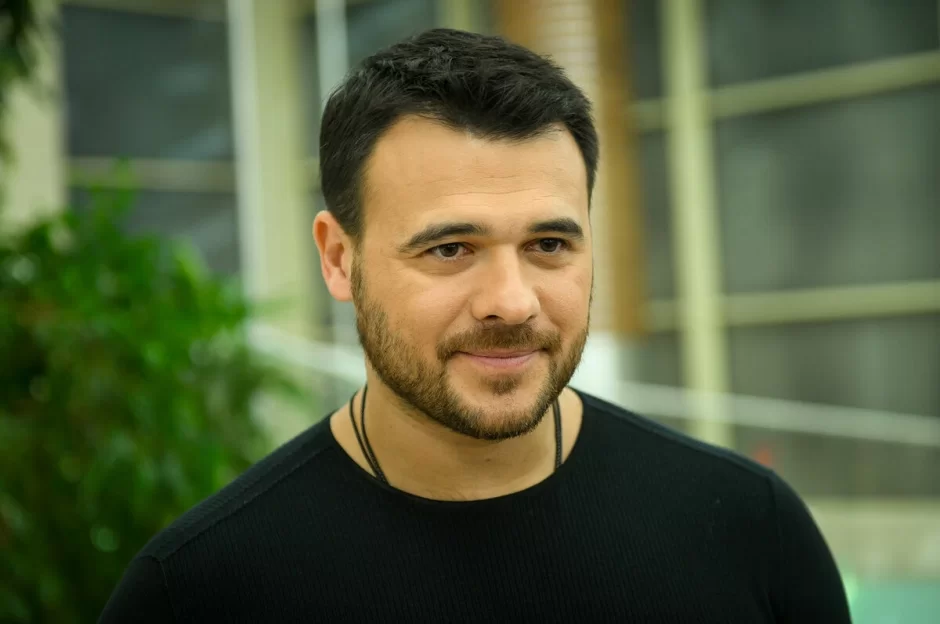 “SeaBreeze”dəki evi o QAZANDI