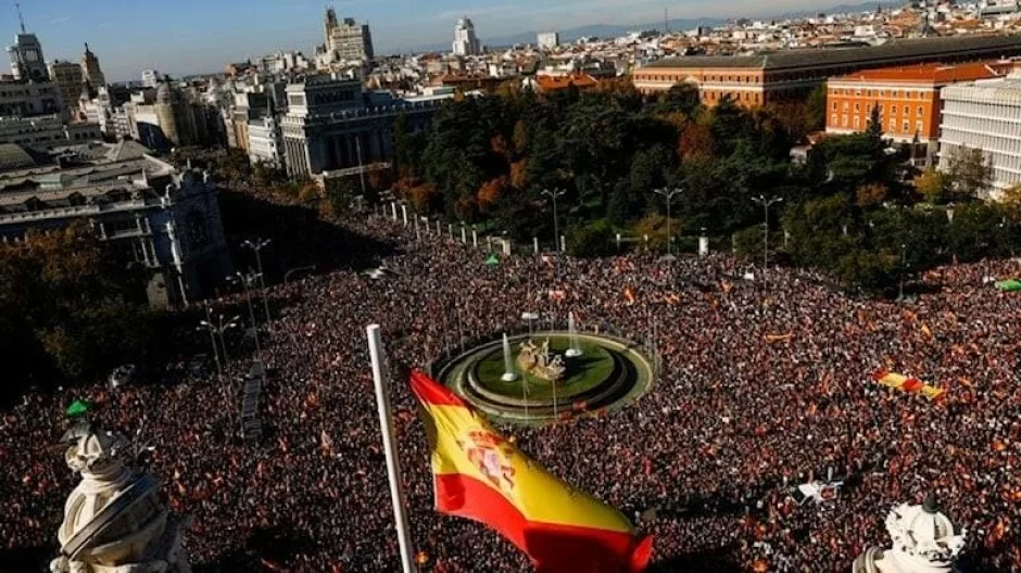 Madriddə 25 min insan küçəyə çıxdı 