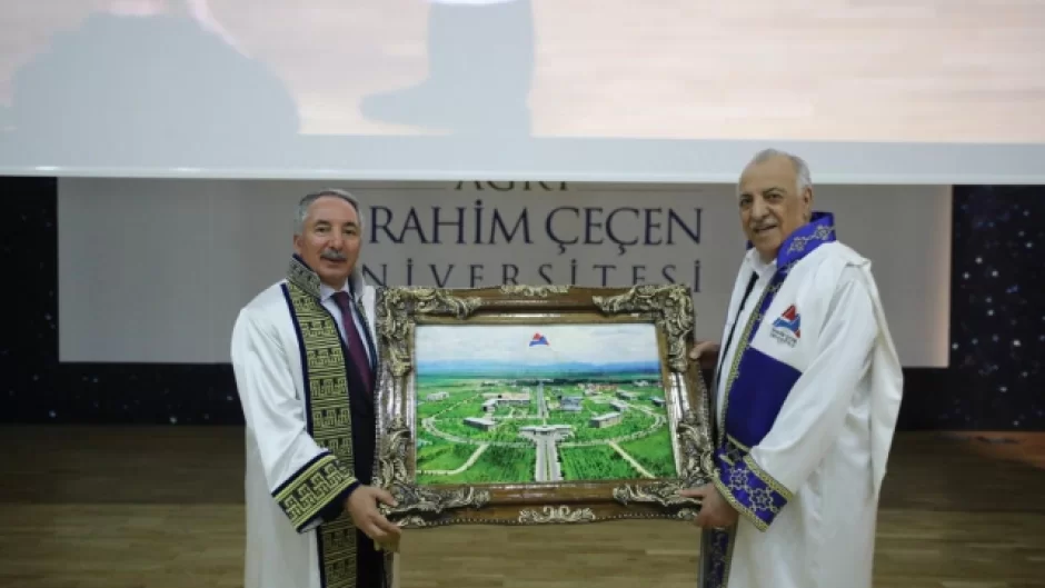 İş adamı Abdolbari Gozala fəxri doktor adı verildi - FOTOLAR