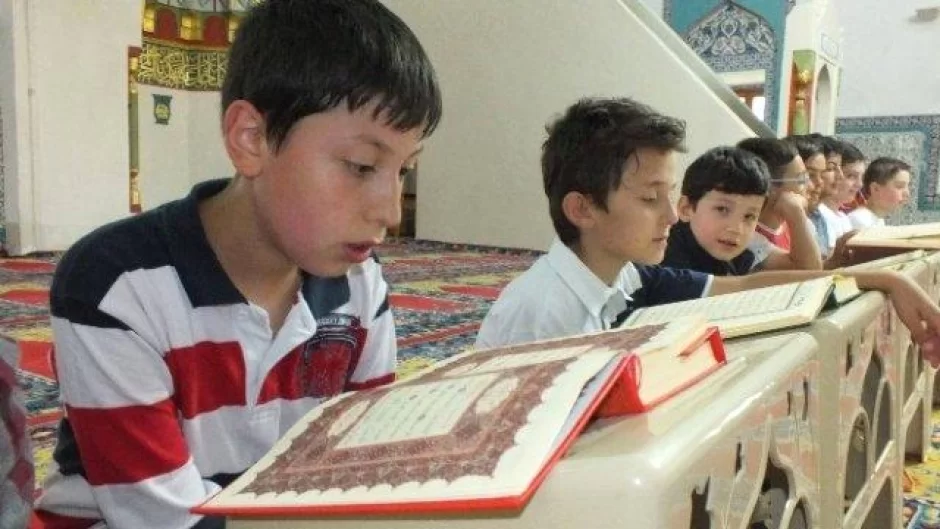Quran kursunda dəhşət: Uşaqları döyürdülər, sonra da… - VİDEO