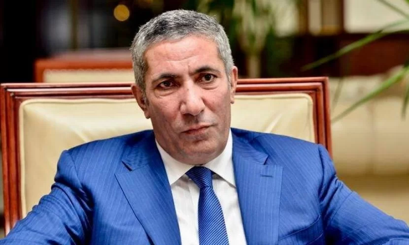 Siyavuş Novruzov: “Müharibə veteranlarının təqaüdləri 20-30 manat artırılsın”