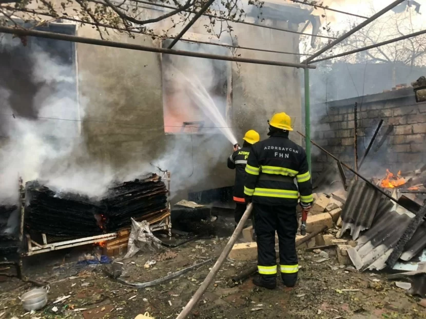 Bakıda ev YANDI