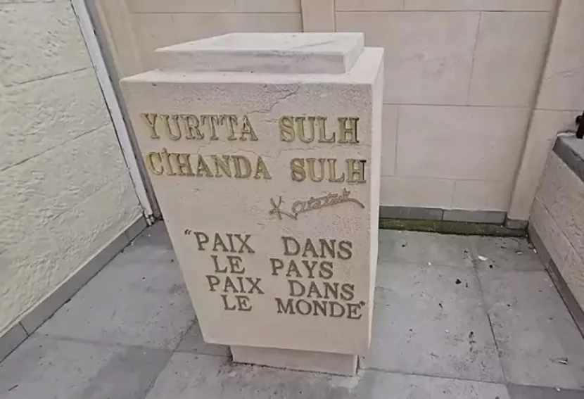 Fransada təxribat: Atatürkün heykəli OĞURLANDI