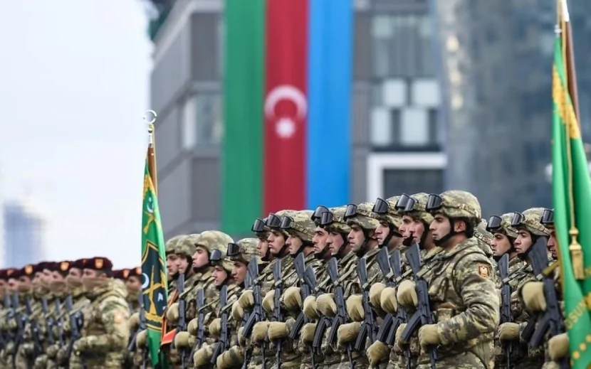 Cərimələrin 50 faizi hərbçilərin maaşlarına əlavə ediləcək