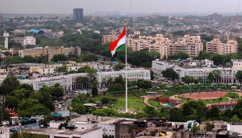 Hindistan SQ-nin Baş qərargah rəisi Ermənistana SƏFƏR EDİB