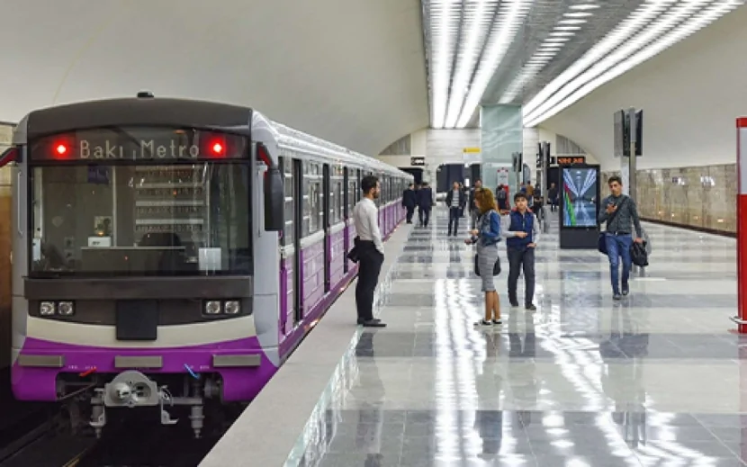 Metrodakı problem aradan qaldırıldı - RƏSMİ