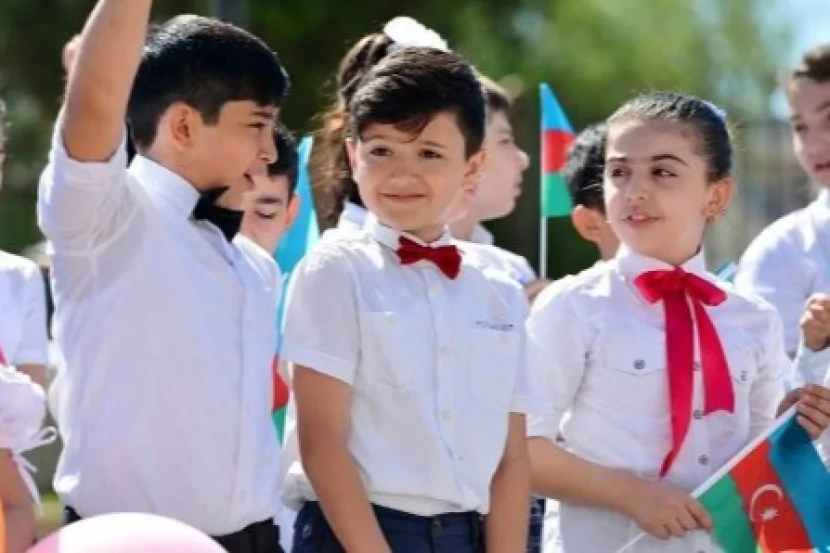 100 minə yaxın uşağın I sinfə qəbul prosesi tamamlandı
