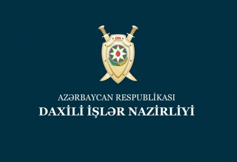 Moped və minik avtomobili TOQQUŞDU
