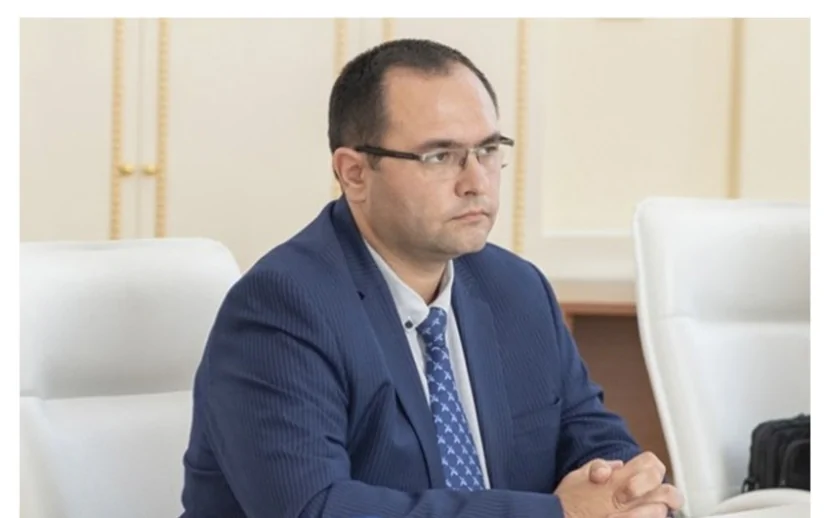 Nazir Elmar Allahverdiyevi vəzifəsindən azad ETDİ