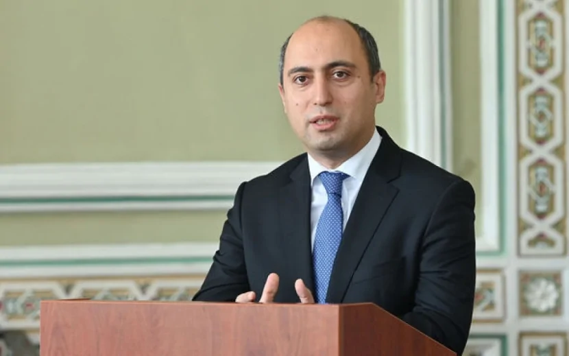 \"Ali təhsil müəssisələri rəqabətə hazır olmalıdırlar\" - Nazir