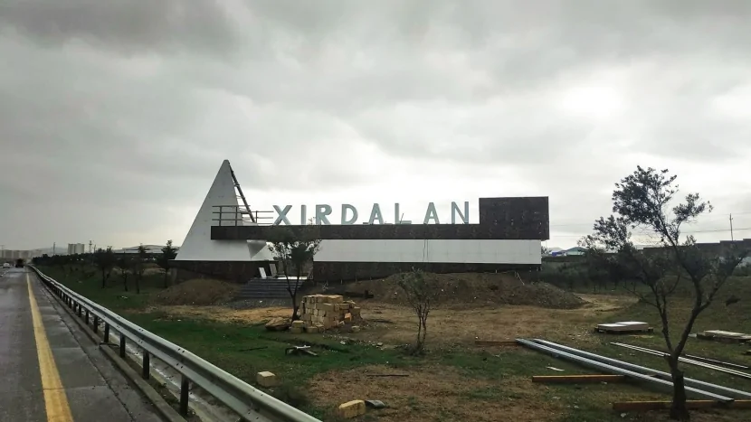 Xırdalanda mağazadan 7 minlik oğurluq OLUB
