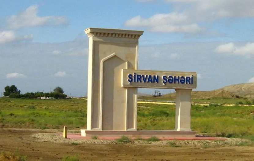 Şirvanda 36 yaşlı şəxs toyda BIÇAQLANDI