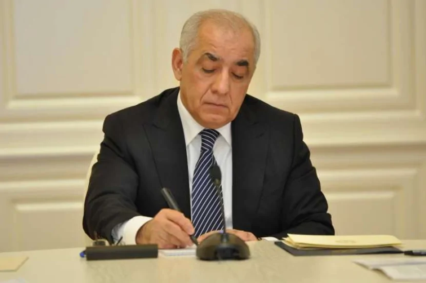 Əli Əsədov qərar İMZALADI