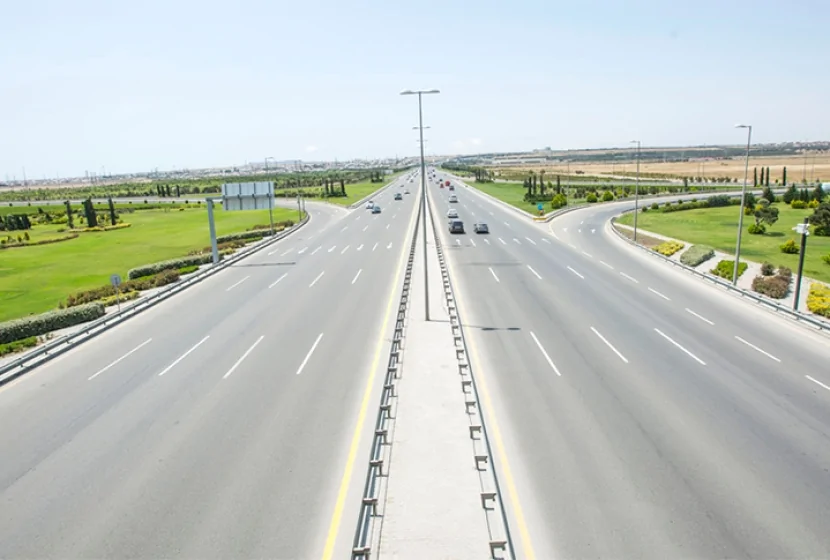 Aeroport yolu BAĞLANIR