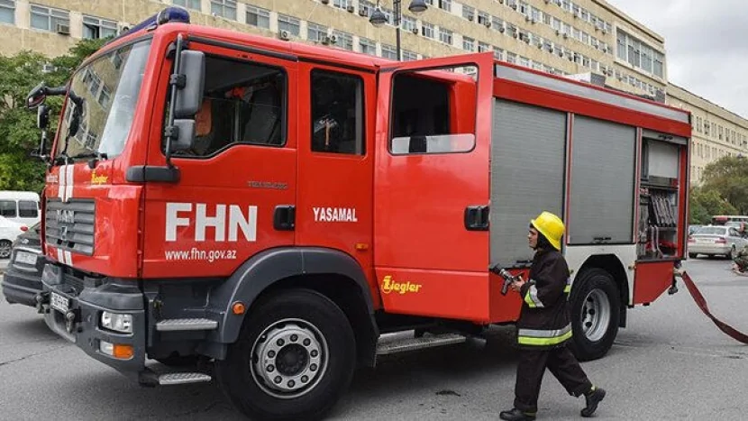 Paytaxtda yaşayış binasında GÜCLÜ YANĞIN