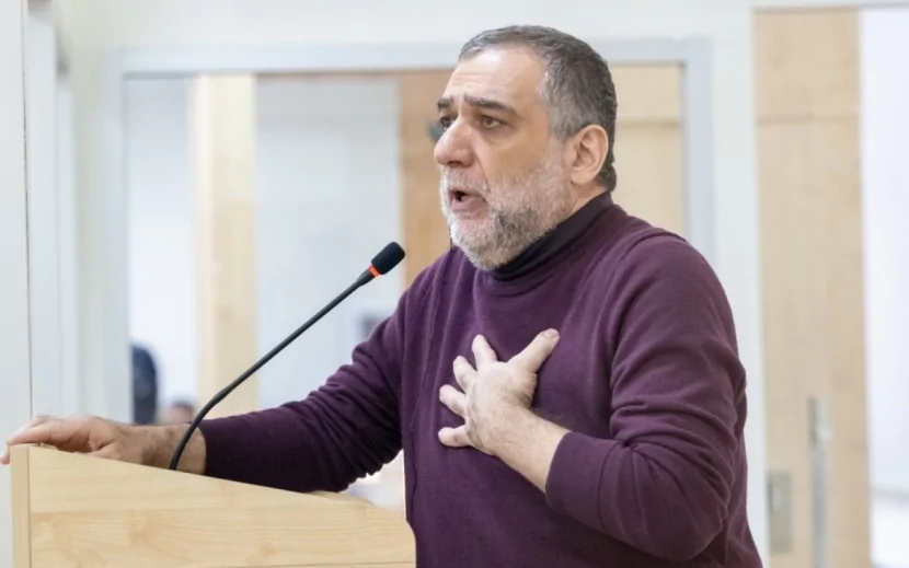 Ruben Vardanyana HÖKM OXUNDU