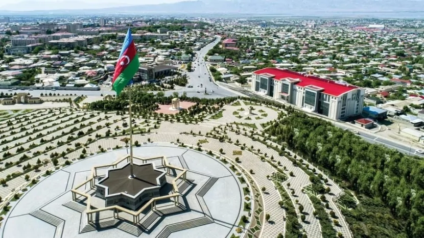 Naxçıvan Hava Limanı vuruldu - VİDEO