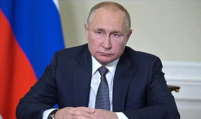 Putin Qazaxıstana səfər edib