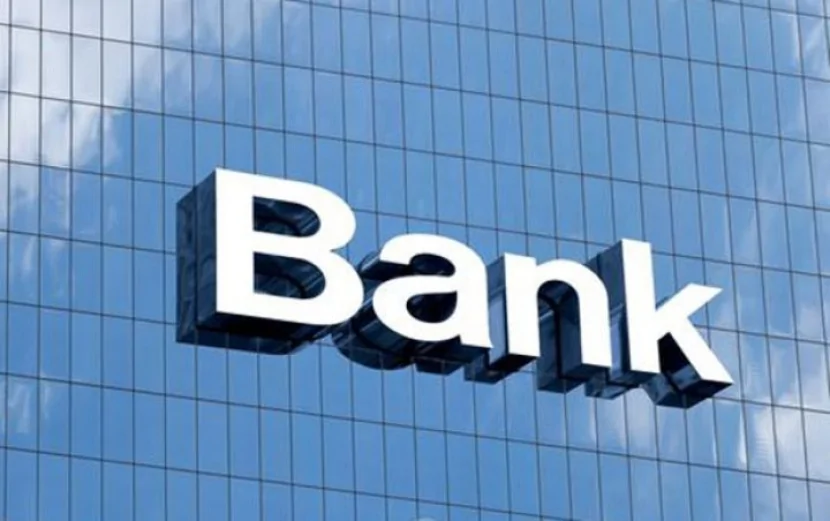 Azərbaycanda iki bank BAĞLANACAQ