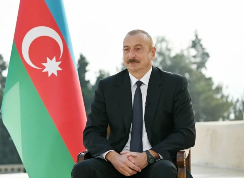 Prezident bu teatrın kollektivini təbrik etdi