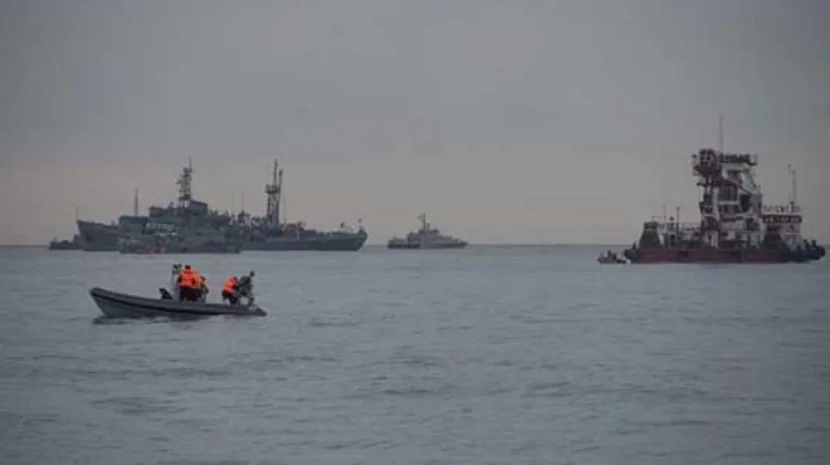 Generalı gəmidə öldürüb dənizə atdılar-bu ölkədə: FOTO