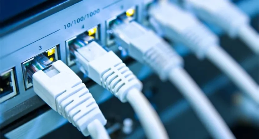 İran internetin bağlanması üzrə rekord qırdı