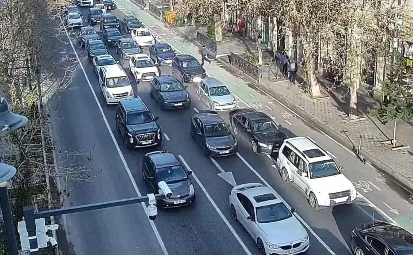 Bakının bu istiqamətlərində sıxlıq YARANIB