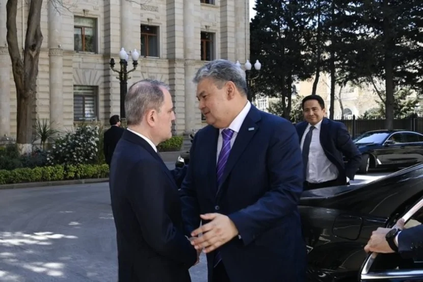 Azərbaycan və Qazaxıstan XİN rəhbərləri GÖRÜŞDÜ