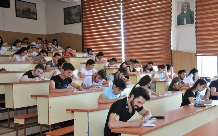 Bu tələbələrin təhsil haqqını dövlət ÖDƏYƏCƏK