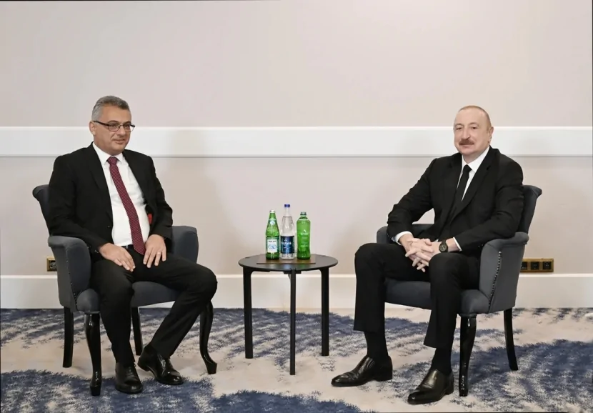 İlham Əliyevin Antalyada Tufan Erhürmanla görüşü olub - FOTO
